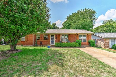 168 Chickadee Ln, Denison, TX 75020 - photo 2