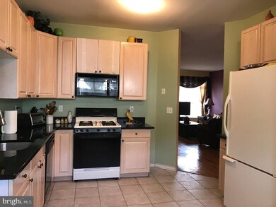 69 Tennyson Rd, East Windsor, NJ 08520 - photo 5