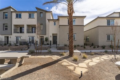 2820 Montage Sun Rd unit 5, Las Vegas, NV 89183 - photo 5