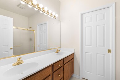 8951 Norris Dr, Hobart, IN 46342 - photo 7