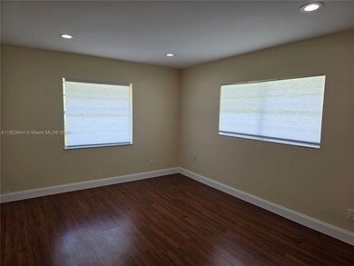 13716 SW 90th Ave unit 29, Miami, FL 33176 - photo 4