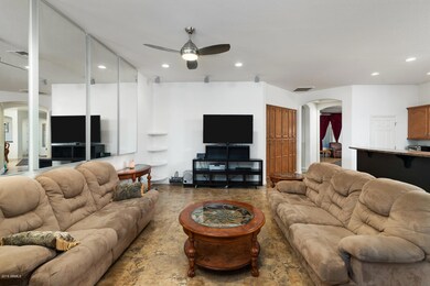 Huge Family Room For Entertaining