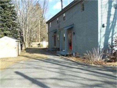 89 Pilgrim Rd, Haverhill, MA 01832 - photo 2