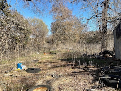 179 Flicker Ln, Whitesboro, TX 76273 - photo 3