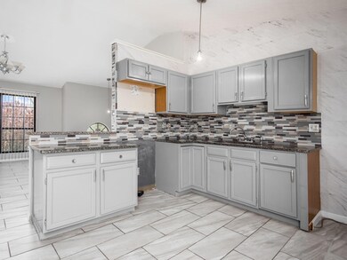 013__i 1027 Cypress Ridge 027