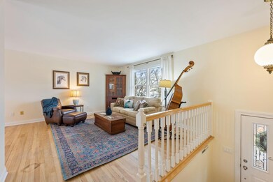 3-web-or-mls-5058-jamestown-rd