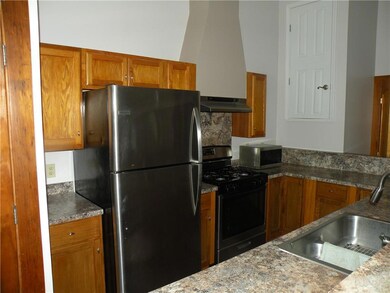 555 S 5th St unit B, Ponchatoula, LA 70454 - photo 7