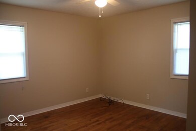 2117 N Maplewood Ave, Muncie, IN 47304 - photo 2