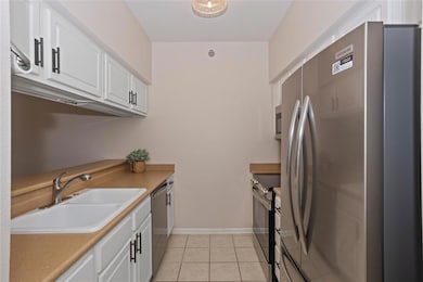 2901 Grand Ave unit 103, Des Moines, IA 50312 - photo 6
