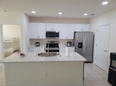 2825 NE 2nd Ave, Cape Coral, FL 33909 - photo 4