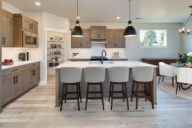 4709 SW Badger Creek Dr, Redmond, OR 97756 - photo 5