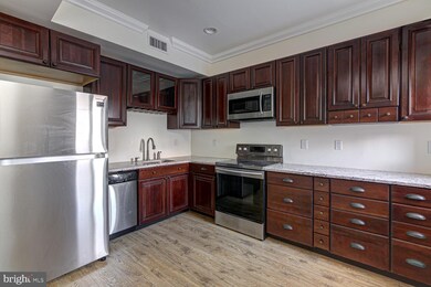 108 E State St unit 2, Kennett Square, PA 19348 - photo 6