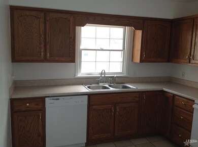 4645 E Lafayette Esplanade, Fort Wayne, IN 46806 - photo 3