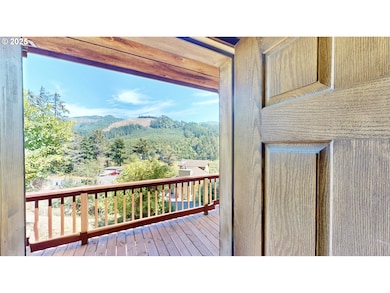 28656 Brooks Rd, Gold Beach, OR 97444 - photo 5