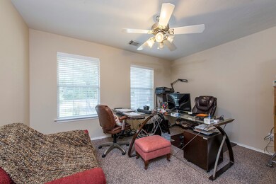 178 S Star Ridge Cir, Spring, TX 77382 - photo 7