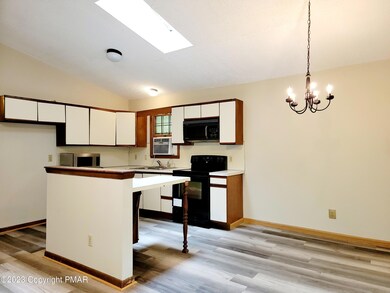 7 Fern Path, Stroudsburg, PA 18360 - photo 6