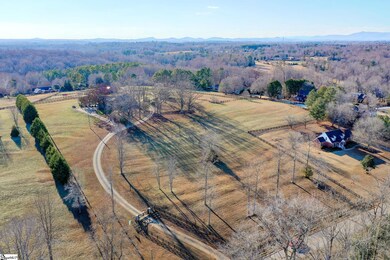 738 Foot Hills Rd, Greenville, SC 29617 - photo 2