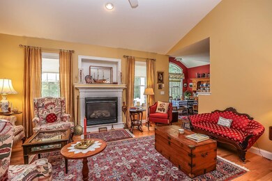 7 Appleton Way unit 9, Amherst, NH 03031 - photo 3