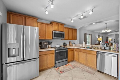 5728 Quinton Way, Mount Dora, FL 32757 - photo 4