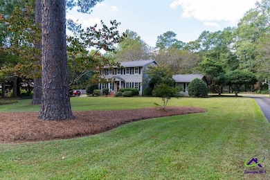 111 Hampton Way, Perry, GA 31069 - photo 3