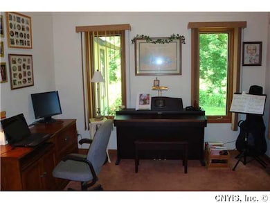 Studio/Study/Office