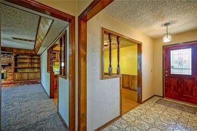 1901 Briarhill St, Moore, OK 73160 - photo 6