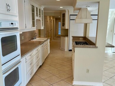 5659 Lymbar Dr, Houston, TX 77096 - photo 4