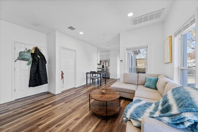 23 W 5th St, Lowell, MA 01850 - photo 6