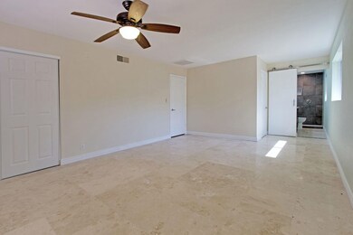 MasterSuite_9971