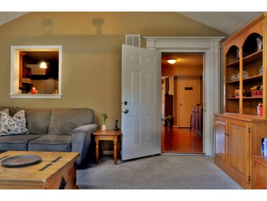 6 McLure Ln, MerriMacK, NH 03054 - photo 4