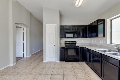 9735 E Baltimore Cir, Mesa, AZ 85207 - photo 3