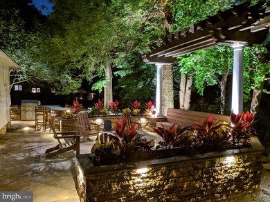 37 N Columbia St, Woodbury, NJ 08096 - photo 4