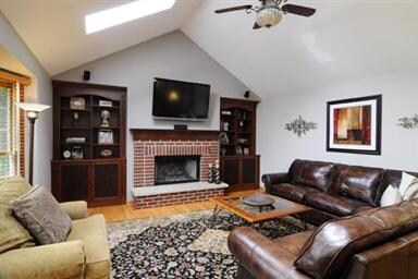 2260 Haider Ave unit 1, Naperville, IL 60564 - photo 6