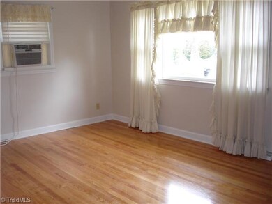 219 Terry Ave, Asheboro, NC 27203 - photo 5