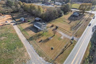 4006 N Arnold Mill Rd, Woodstock, GA 30188 - photo 4