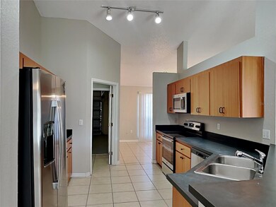 817 Highland Crest Loop, Lake Wales, FL 33853 - photo 7