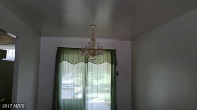 6610 Calmos St, Capitol Heights, MD 20743 - photo 3