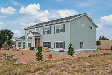 1867 W Costilla Dr, Pueblo, CO 81007 - photo 2