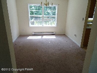 362H Country Place Dr, Tobyhanna, PA 18466 - photo 5