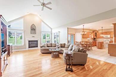 9220 Ruth Ct, Saint John, IN 46373 - photo 4