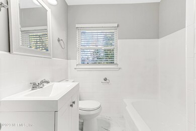 5741 Cedar Park Ln, Jacksonville, FL 32210 - photo 7