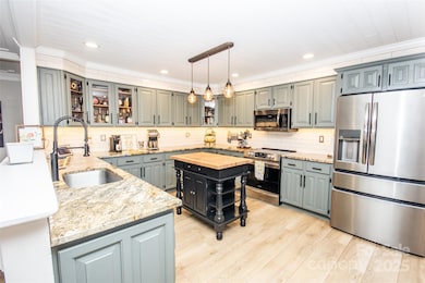 106 Seven Springs Loop, Statesville, NC 28625 - photo 7