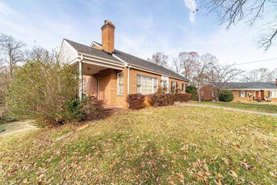 133 Long Pine Dr, Madison Heights, VA 24572 - photo 2