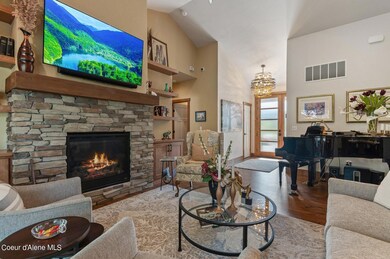 Great Room/ Entry
