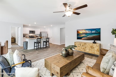 666755b6160b947b13744117_107 Little Doe-