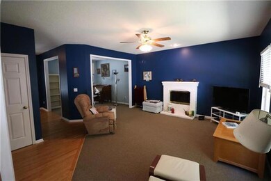 10210 W 51st Terrace, Shawnee, KS 66203 - photo 6