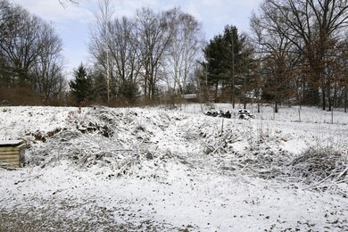 7873 marsh rd-103
