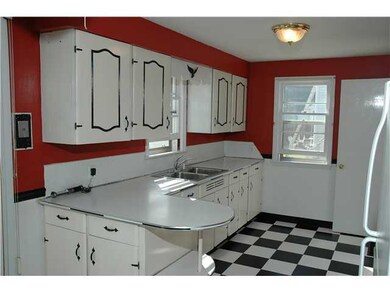 1567 Moll St, North Tonawanda, NY 14120 - photo 7