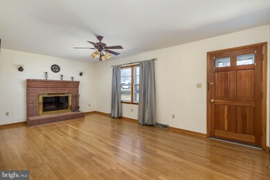 633 Foxcroft Rd, Warrenton, VA 20186 - photo 4