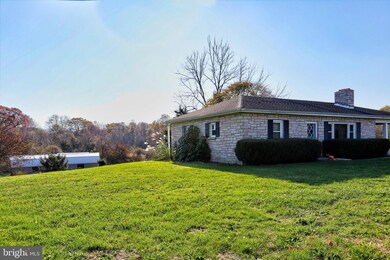 4708 Byers Rd, Chambersburg, PA 17202 - photo 2